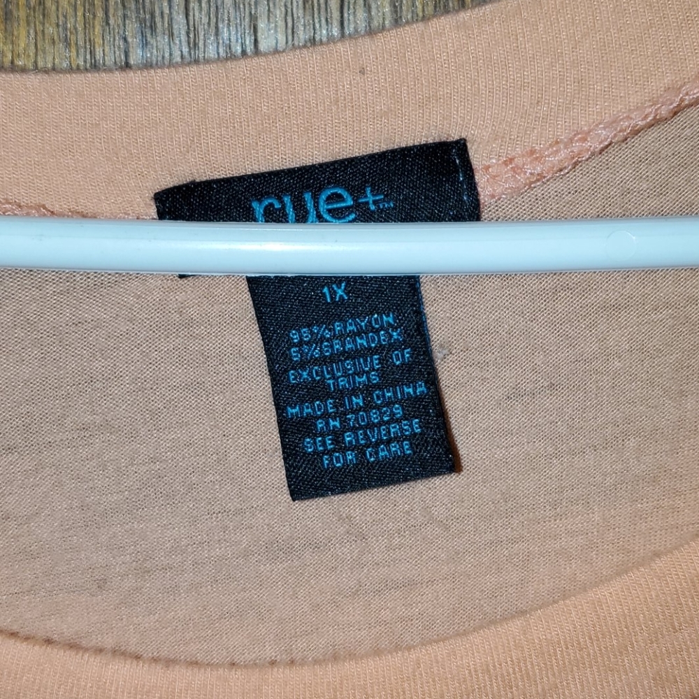Long sleeve tee - Picture 3 of 3